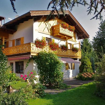 Gaestehaus Loedermann Garmisch-Partenkirchen Dış mekan fotoğraf