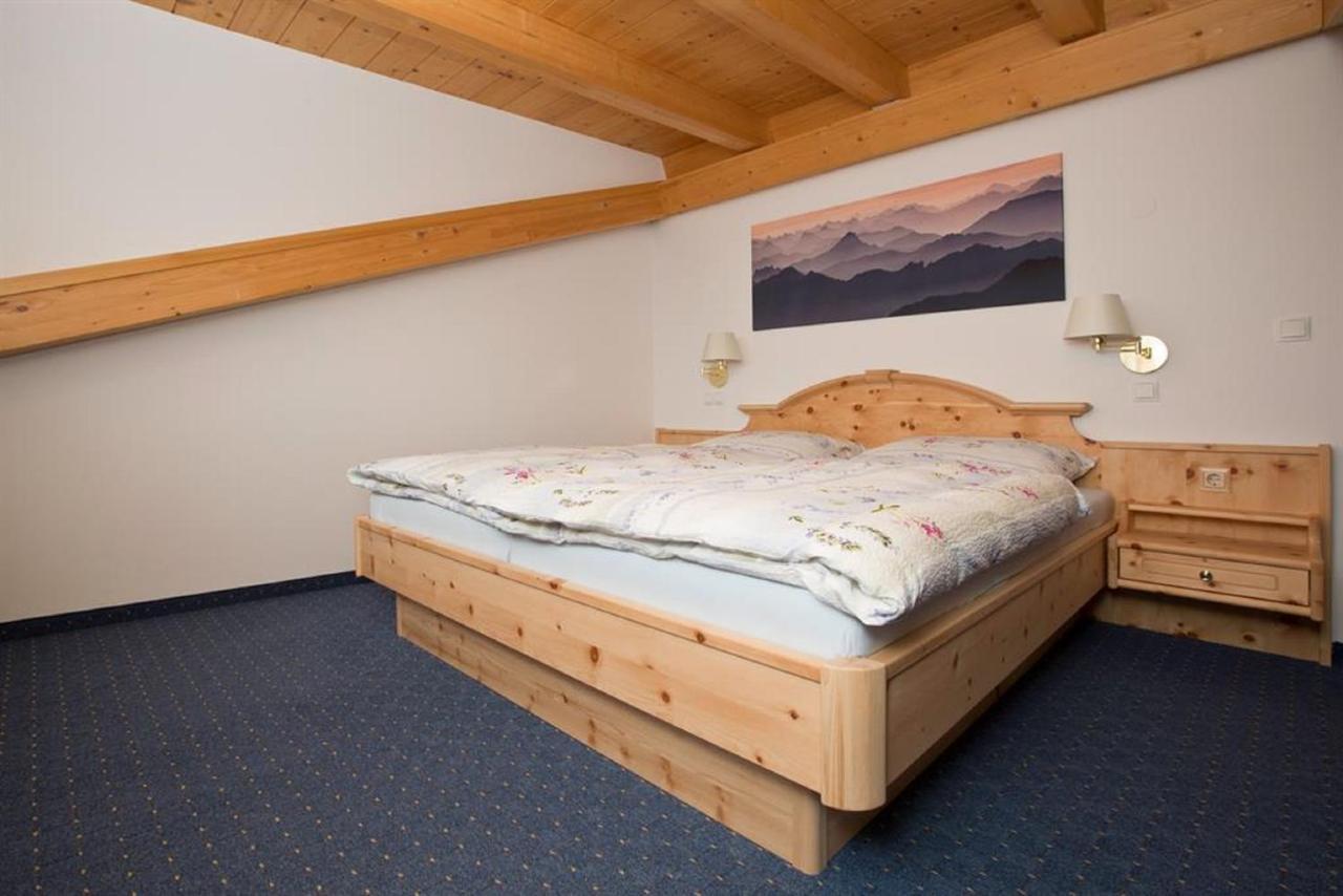 Gaestehaus Loedermann Garmisch-Partenkirchen Dış mekan fotoğraf