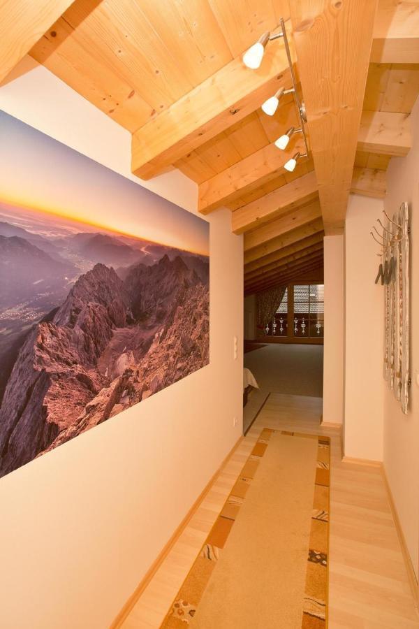 Gaestehaus Loedermann Garmisch-Partenkirchen Dış mekan fotoğraf